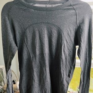 LULULEMON | grey long sleeve swiftly tech sz 8